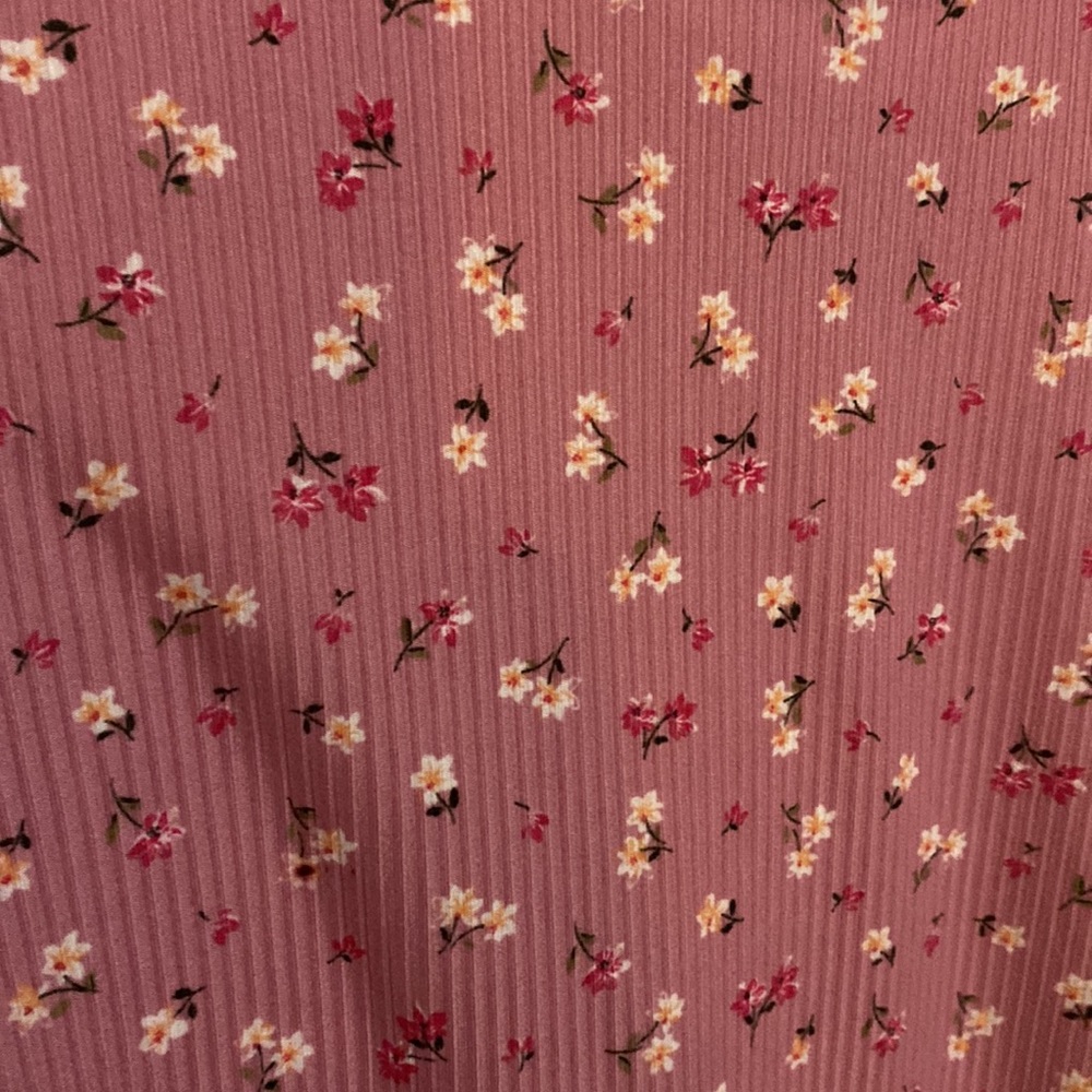 Pink Tank - Picture 2 of 3